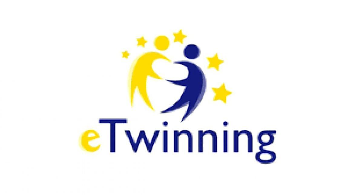 Sosyal Bilgiler Öğretmenimiz Serdar Baş'ın da içerisinde olduğu e-Twinning projesi kabul edildi.